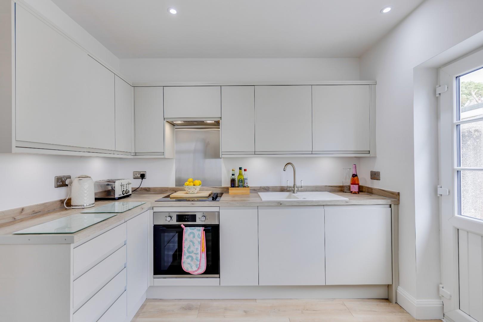 Willow Close, Porthcawl, Bridgend County Borough, CF36 5AB